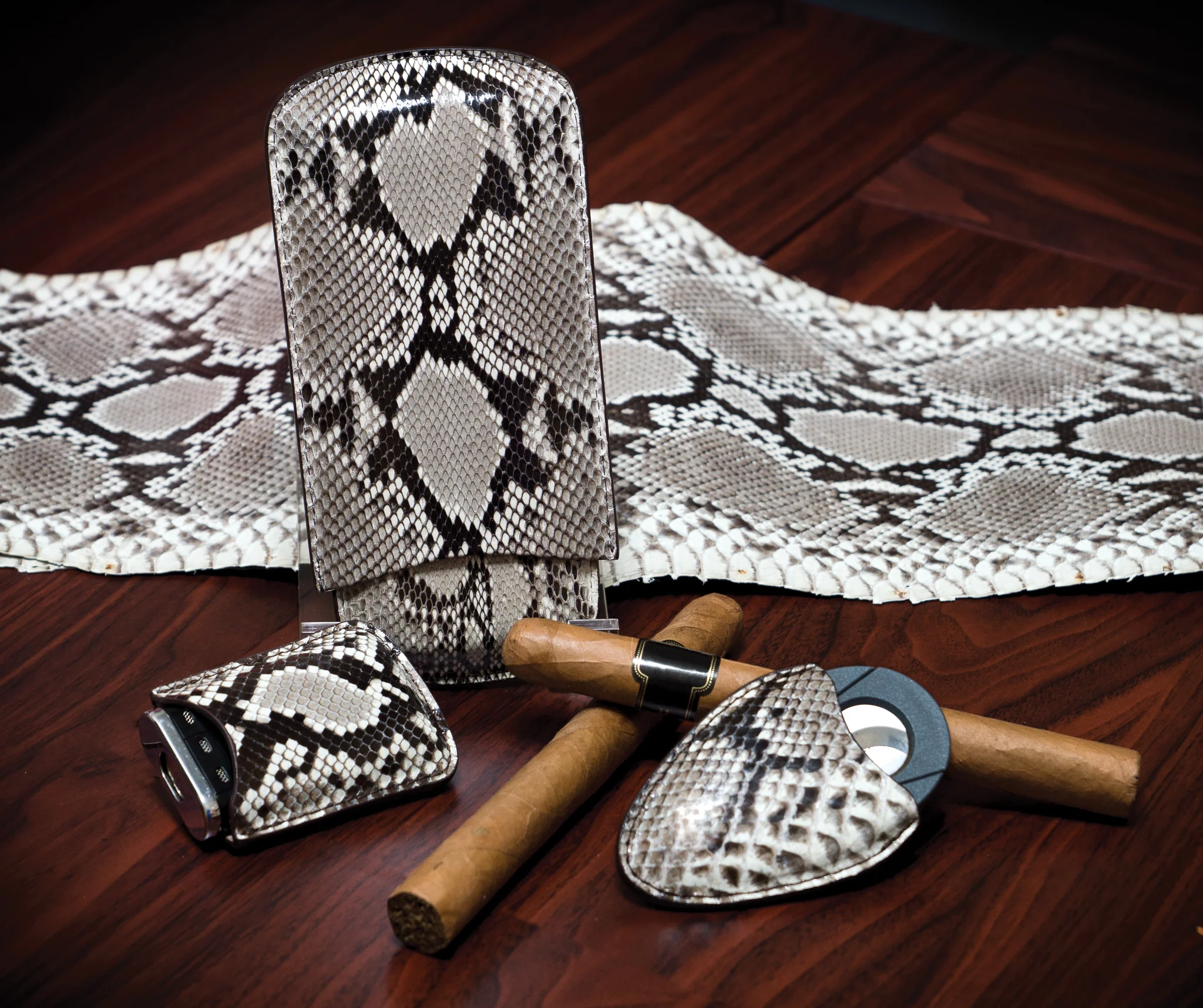 Genuine Python Cigar Case | TF700 - Image 4