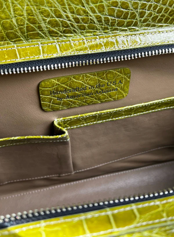 Green Alligator Hand Bag - Image 4