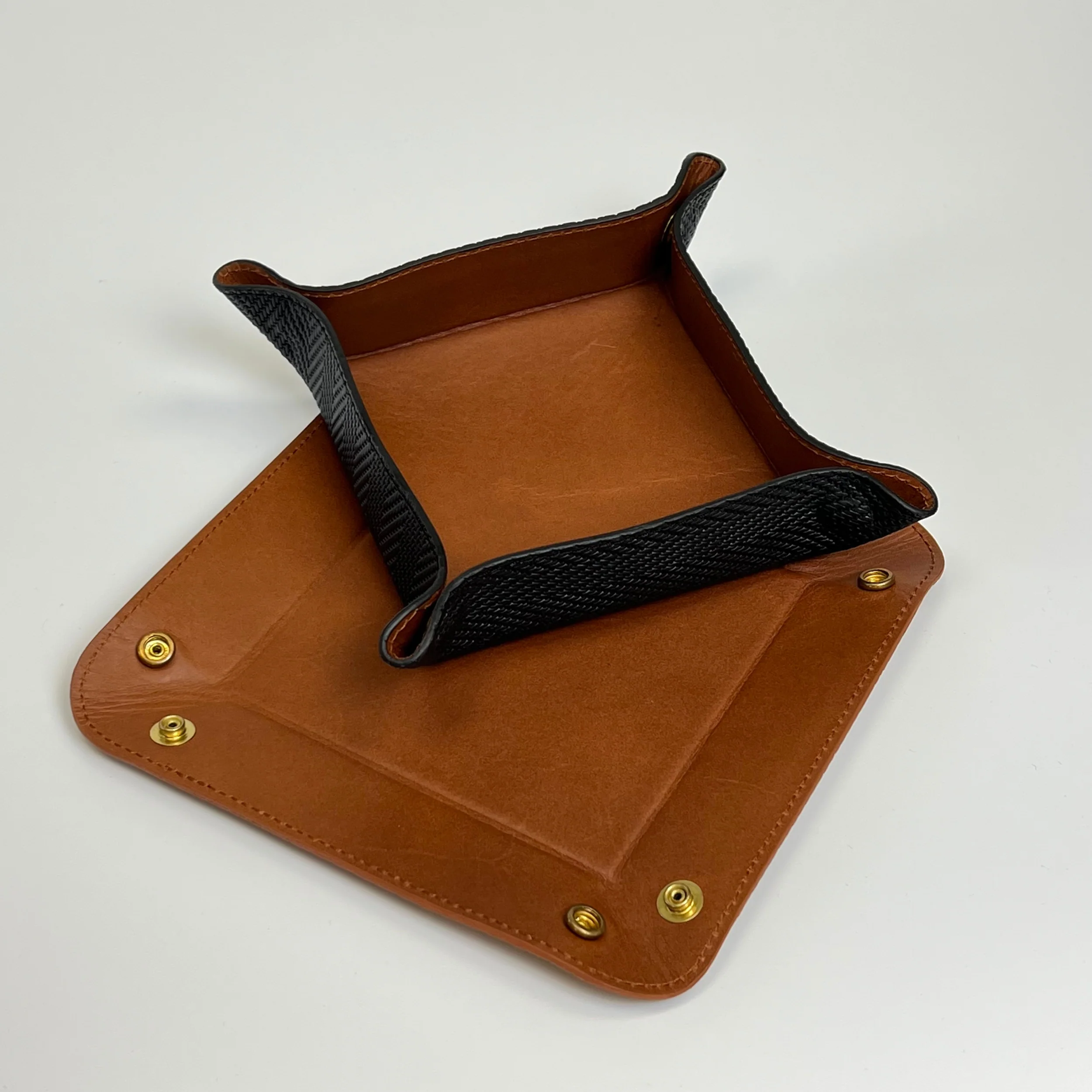 Mordacai Leather Valet Tray | Made in USA - Image 3