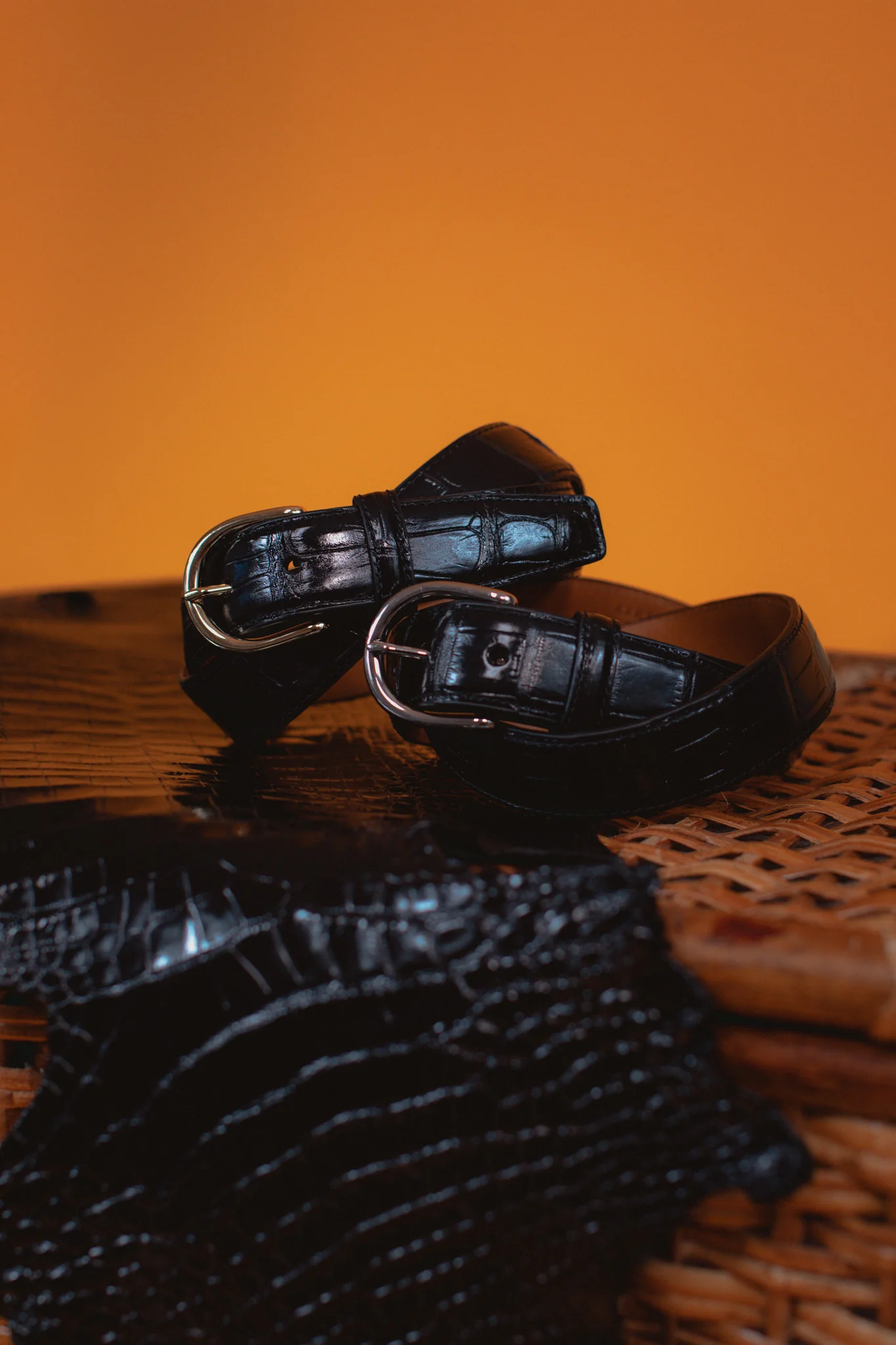 Shiny Bourbon Genuine Alligator Belt | 1 1/4" Width - Image 11